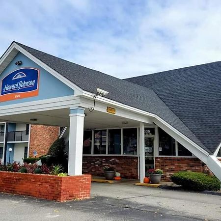 Howard Johnson By Wyndham Bangor Hotel Exterior photo