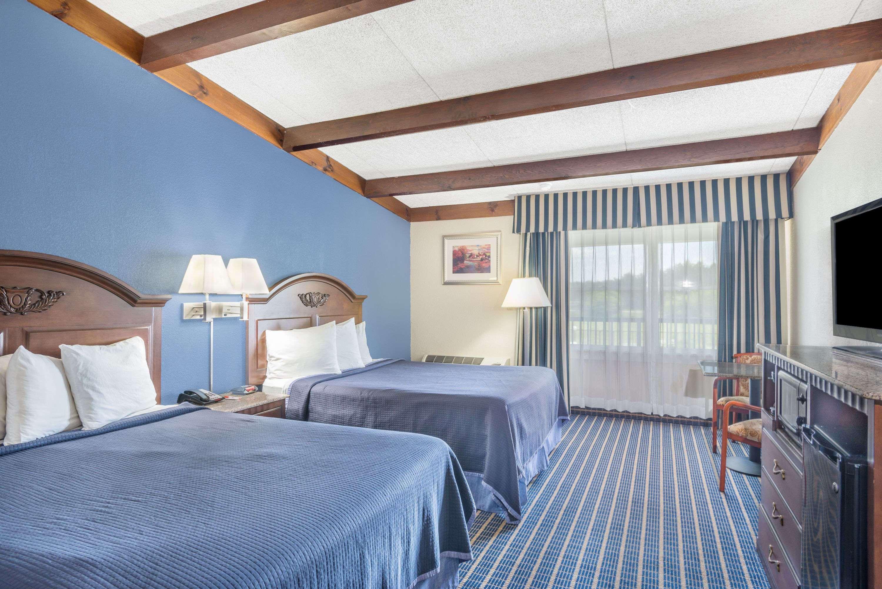 Howard Johnson By Wyndham Bangor Exterior photo