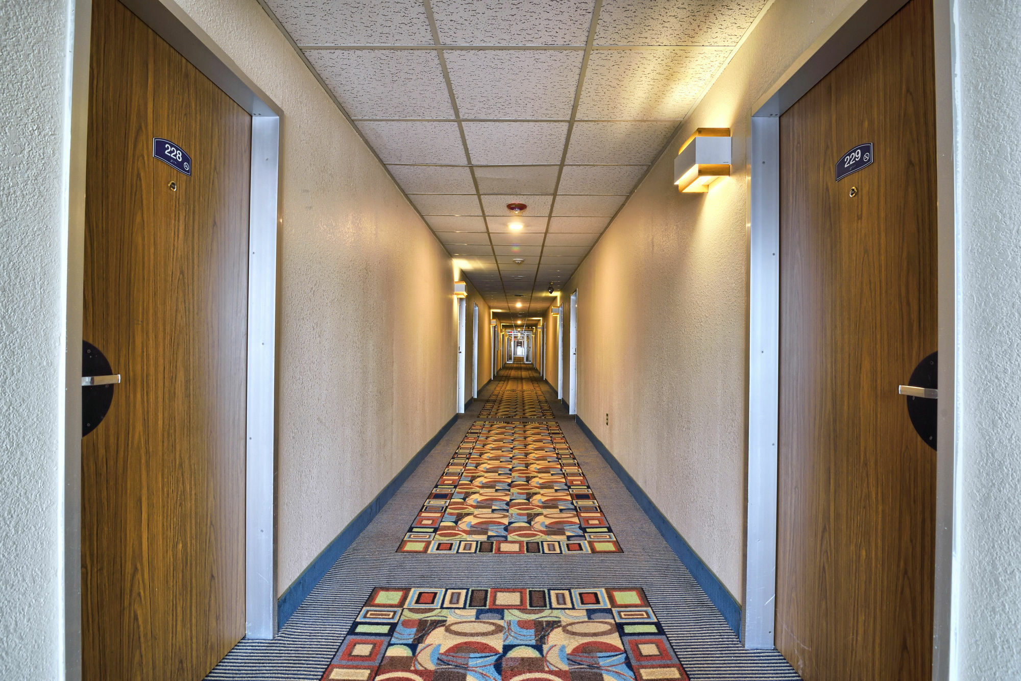 Howard Johnson By Wyndham Bangor Exterior photo