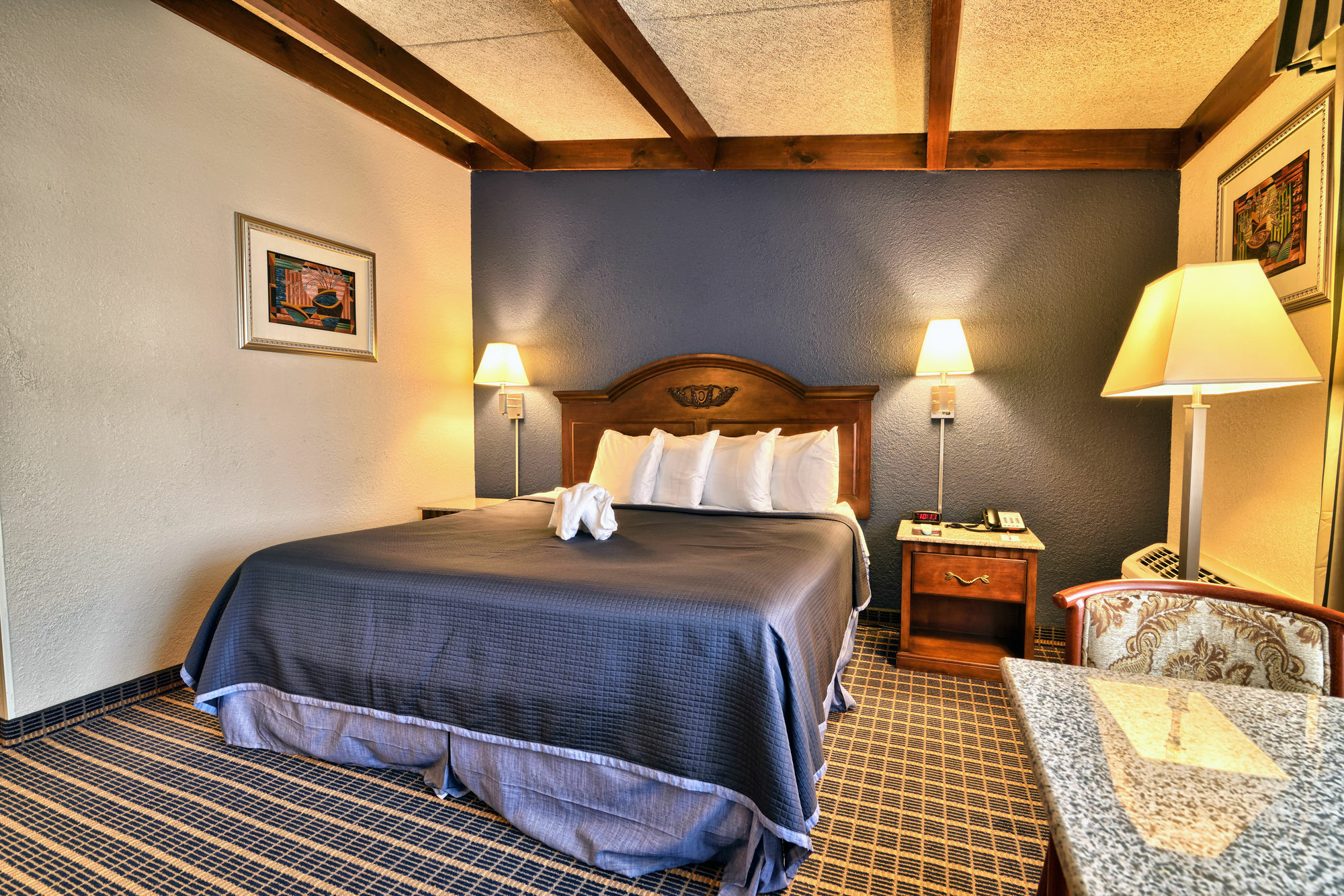 Howard Johnson By Wyndham Bangor Exterior photo