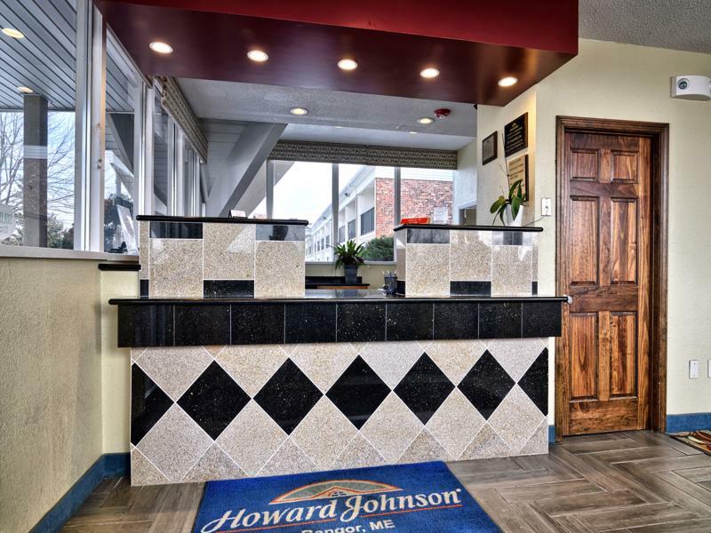Howard Johnson By Wyndham Bangor Exterior photo